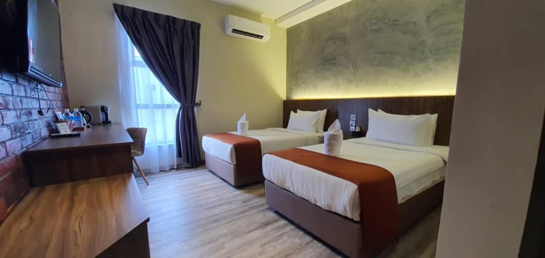 Vista Hotel Tawau Extérieur photo