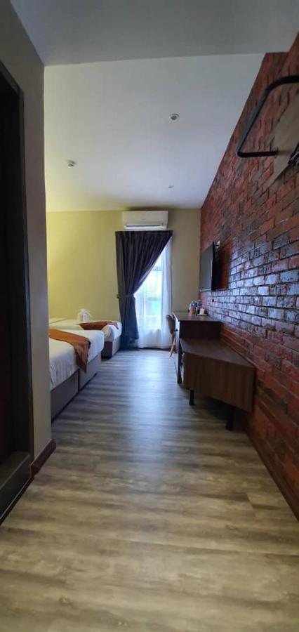 Vista Hotel Tawau Extérieur photo